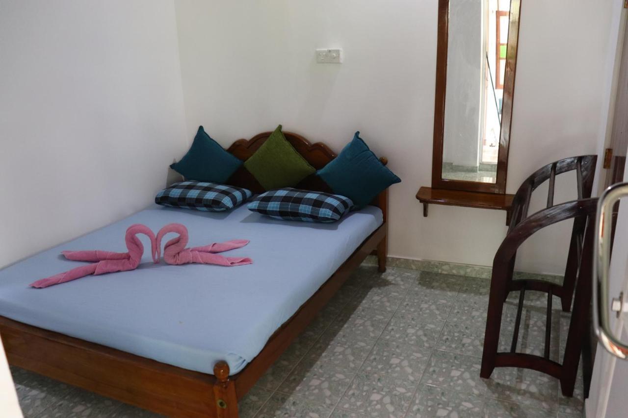 Crescent Resort Galle Exterior photo