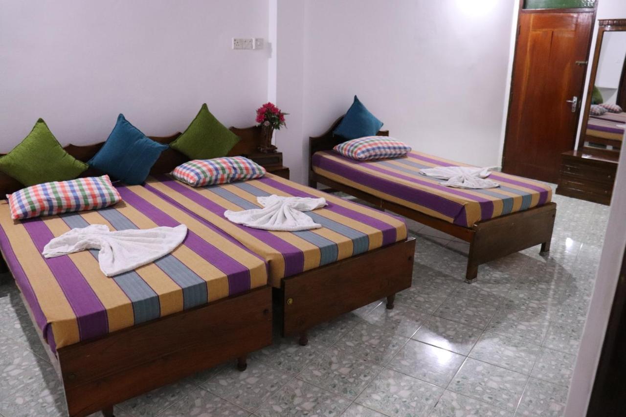Crescent Resort Galle Exterior photo