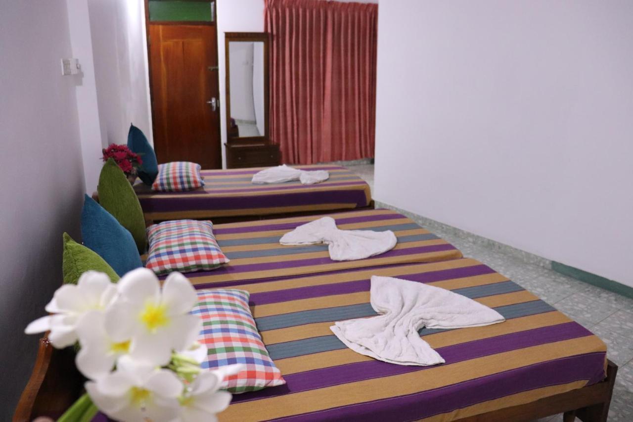 Crescent Resort Galle Exterior photo