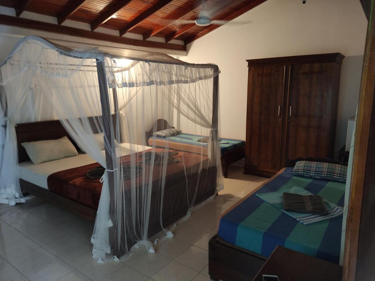 Crescent Resort Galle Exterior photo