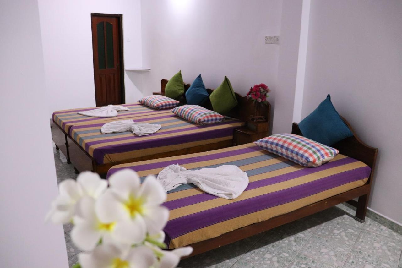 Crescent Resort Galle Exterior photo